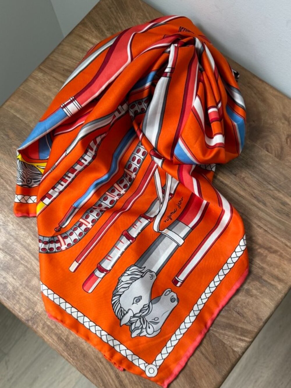 LES CANNES Antique Cane Printed 100% Silk Scarf